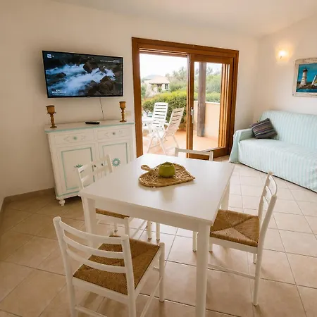 Marino 350mt Dal Mare 4 Pax * 帕劳